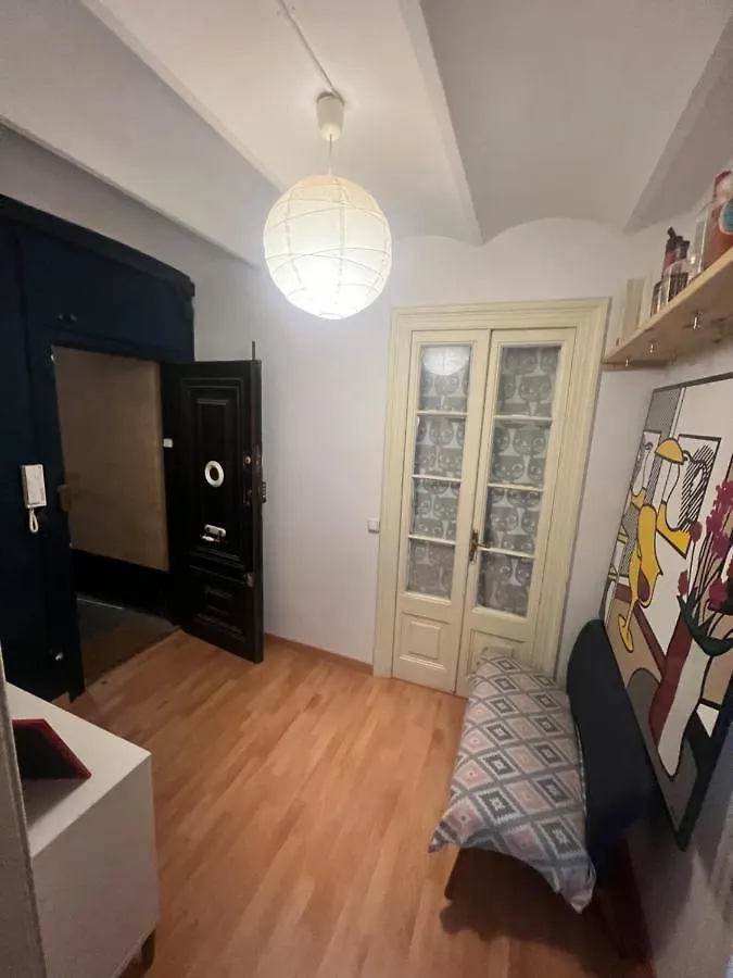 Top Barcelona Born Rooms Homestay